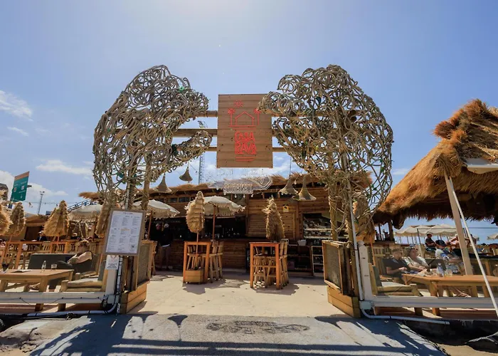 In Cristianos - Paulita Del Mar